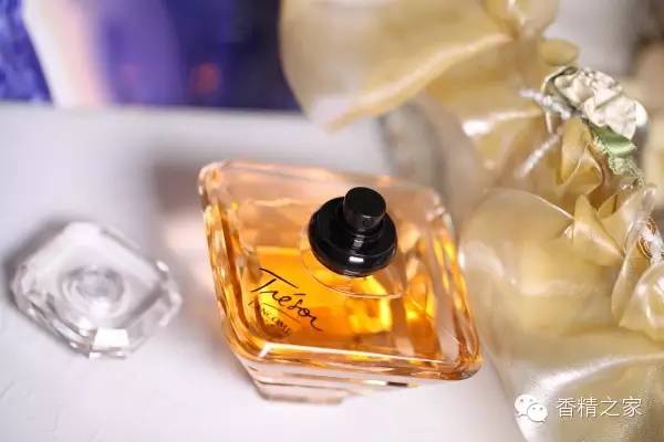 四大品牌香水的背后故事，九成調(diào)香師都不知道！